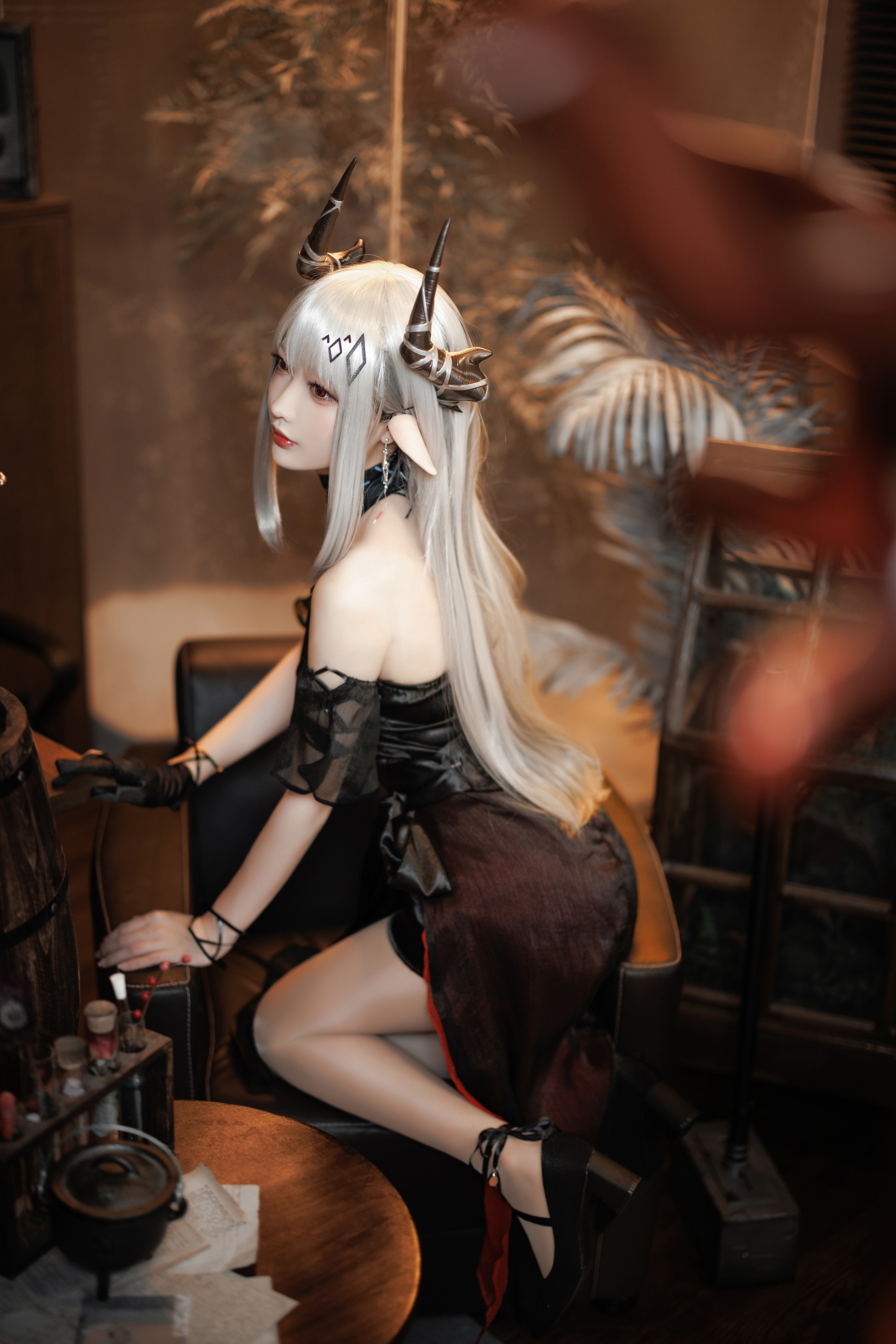 图片[1]-南宫 – NO.094 明日方舟-泥岩礼服[21P]-XikXak